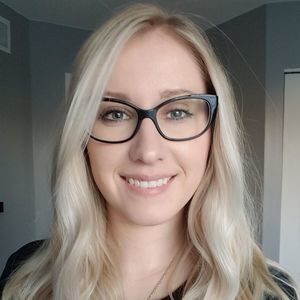 Meet your Posher, Annette